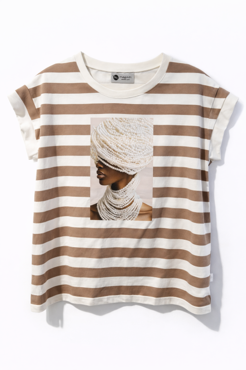 T-shirt Magnes laleczka brąz.png
